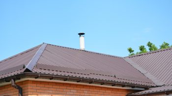 Toiture métallique – Impact environnemental et couleurs